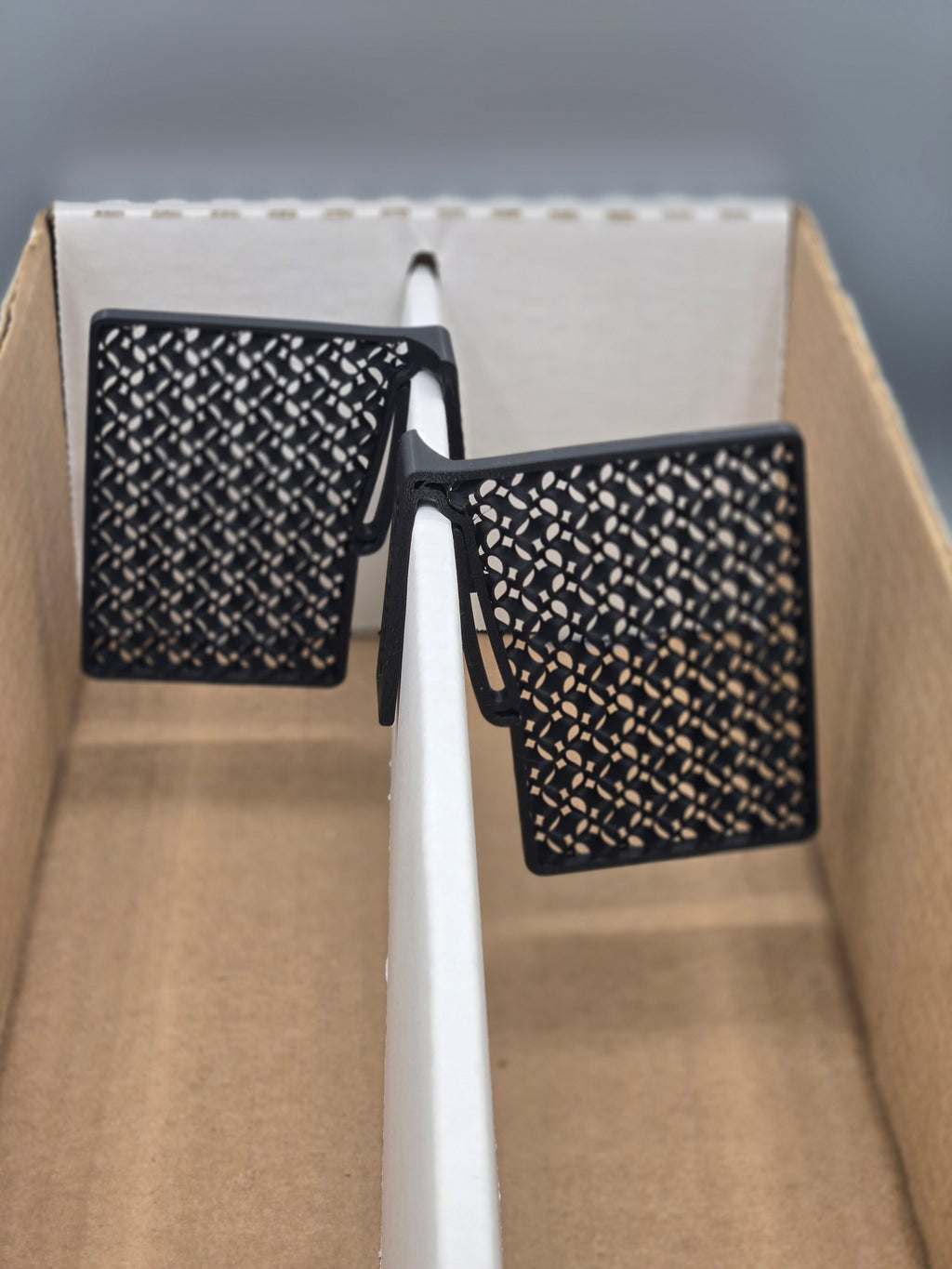 Box dividers for cards